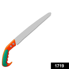 Pruning saw with handle.